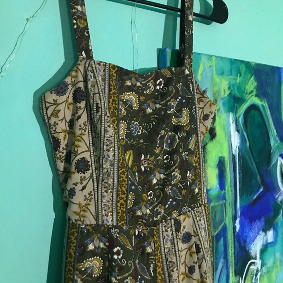Patterned Jumpsuit - Picture 3 of 4